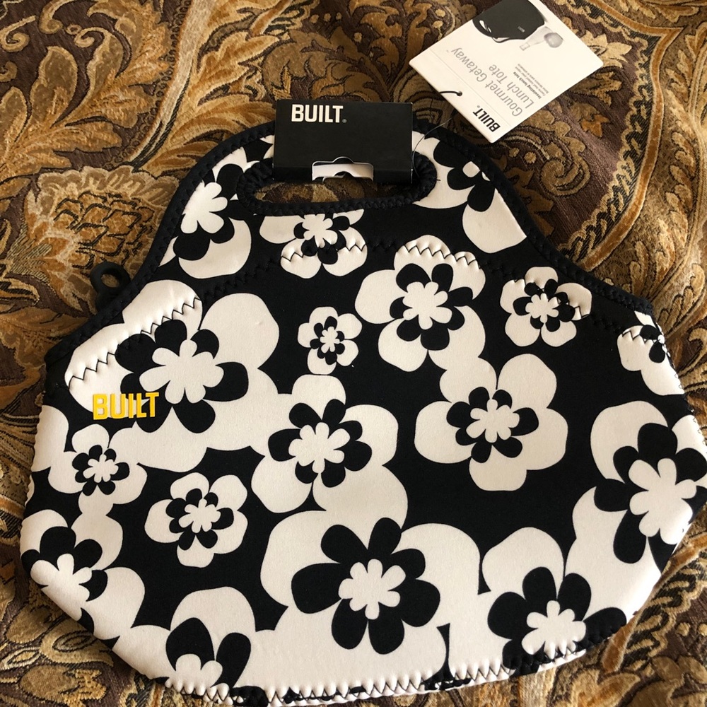 Built NY Gourmet Getaway Lunch Tote NWT
